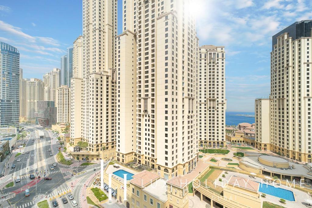 Lux Contemporary Suite With Full Marina View 6 Дубай Екстериор снимка
