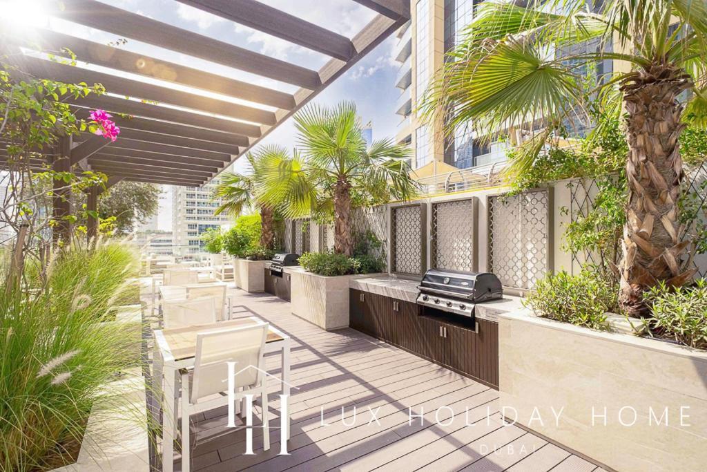 Lux Contemporary Suite With Full Marina View 6 Дубай Екстериор снимка