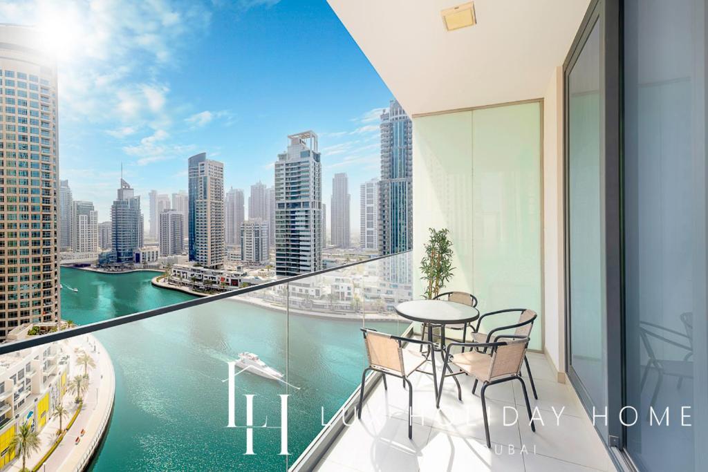 Lux Contemporary Suite With Full Marina View 6 Дубай Екстериор снимка